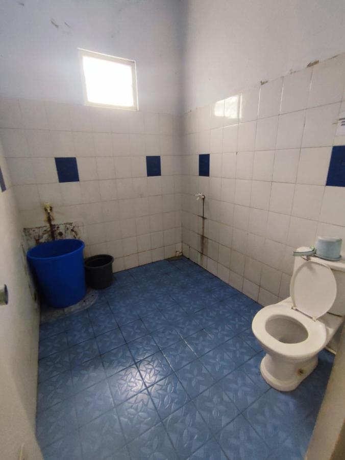 Oyo 90865 Hotel Kusuma Purwakarta Karawang Luaran gambar